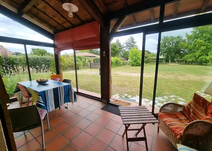 Landaise Lou Pao, 2 Maisons, Piscine, De *